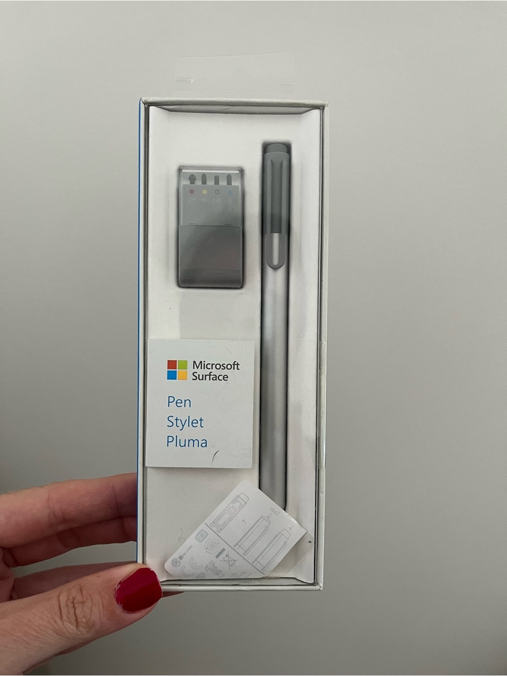Microsoft Surface Pen Stylus in White and Silver Packaging